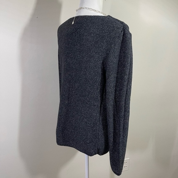 H & M zz med sweater in a black heather rounded neckline - Picture 3 of 13